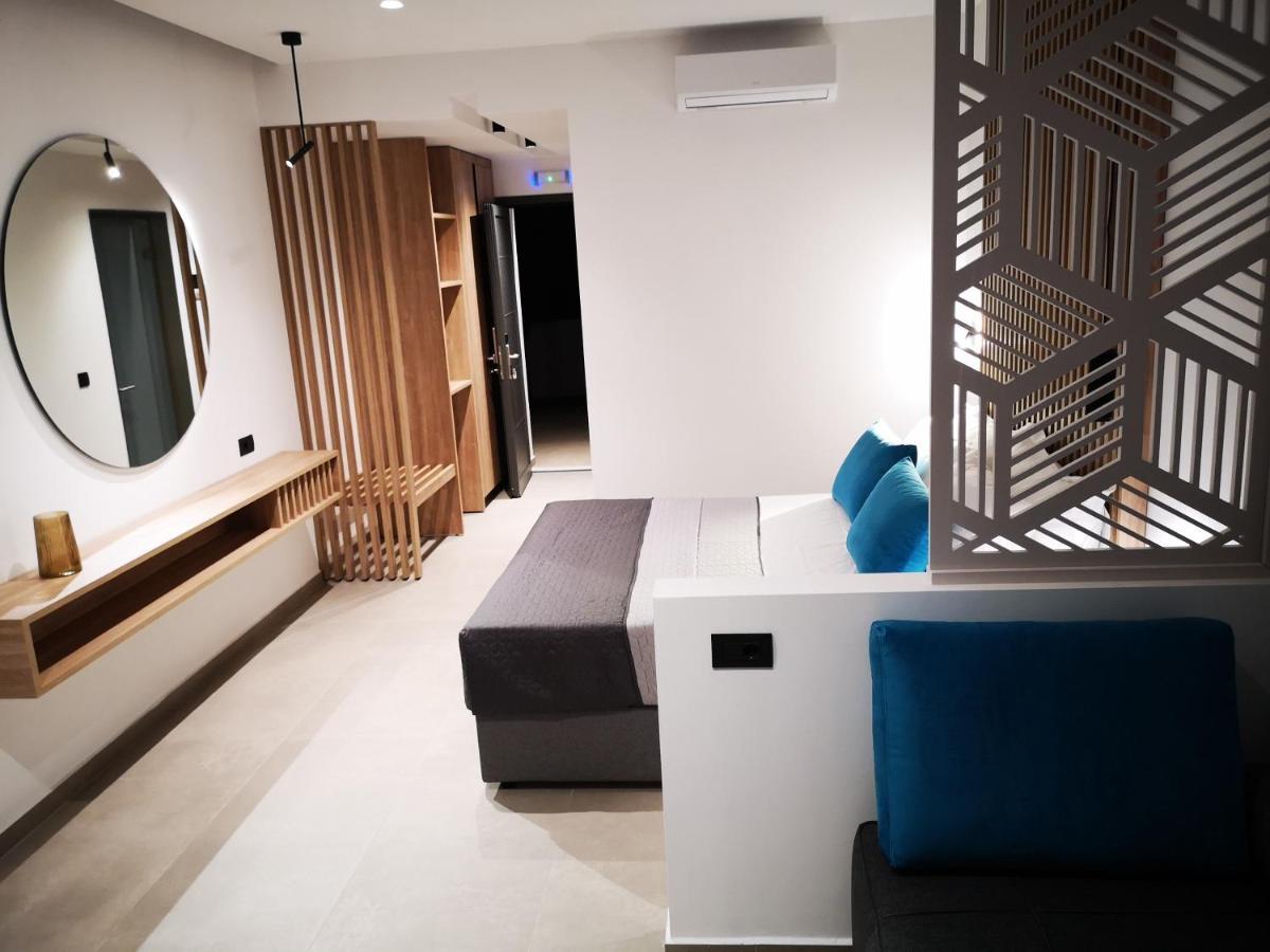 Zoes Hotel&suites Hotel