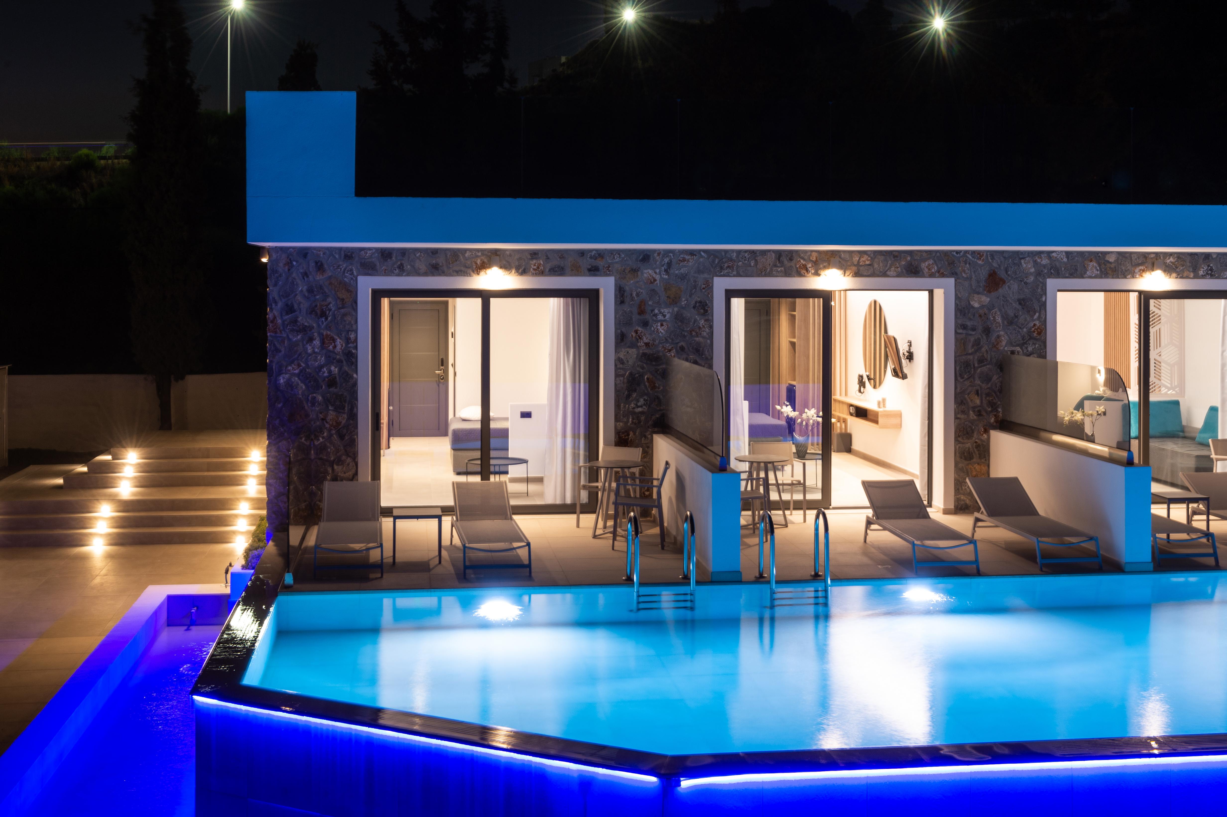 Zoes Hotel&suites Hotel